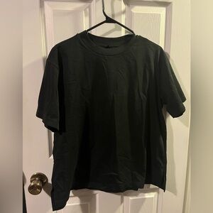 Uniqlo Women’s AIRism Cotton Short Sleeve Tee - Size Large